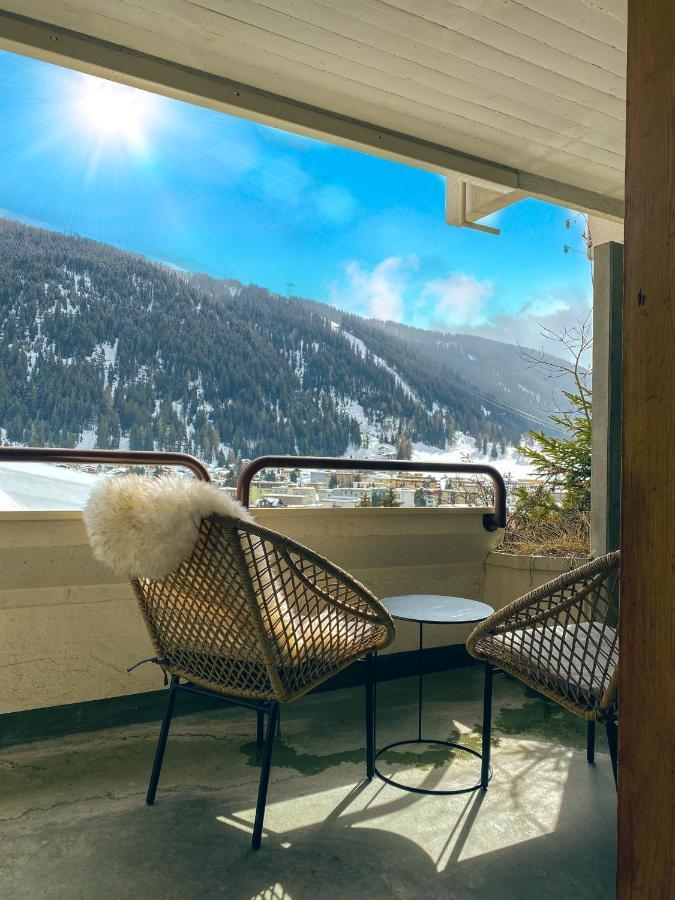 Wunderstay Alpine 403 Centric Studio Balcony/View Davos Exterior foto
